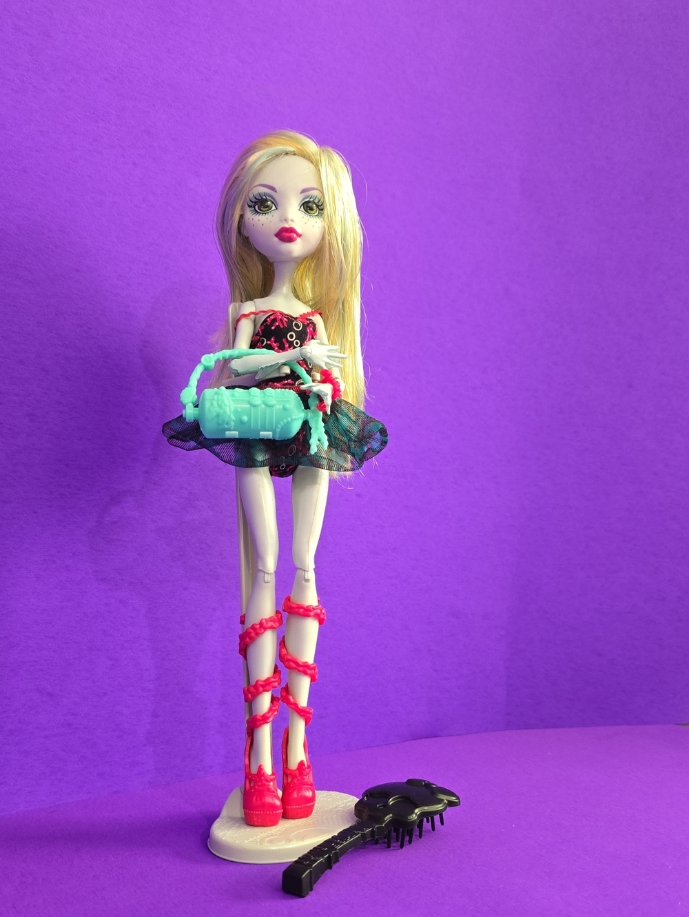 Monster High Lagoona Dance Class 2012